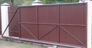 Купить откатные ворота из профнастила Колпино, цена от 1764 руб.